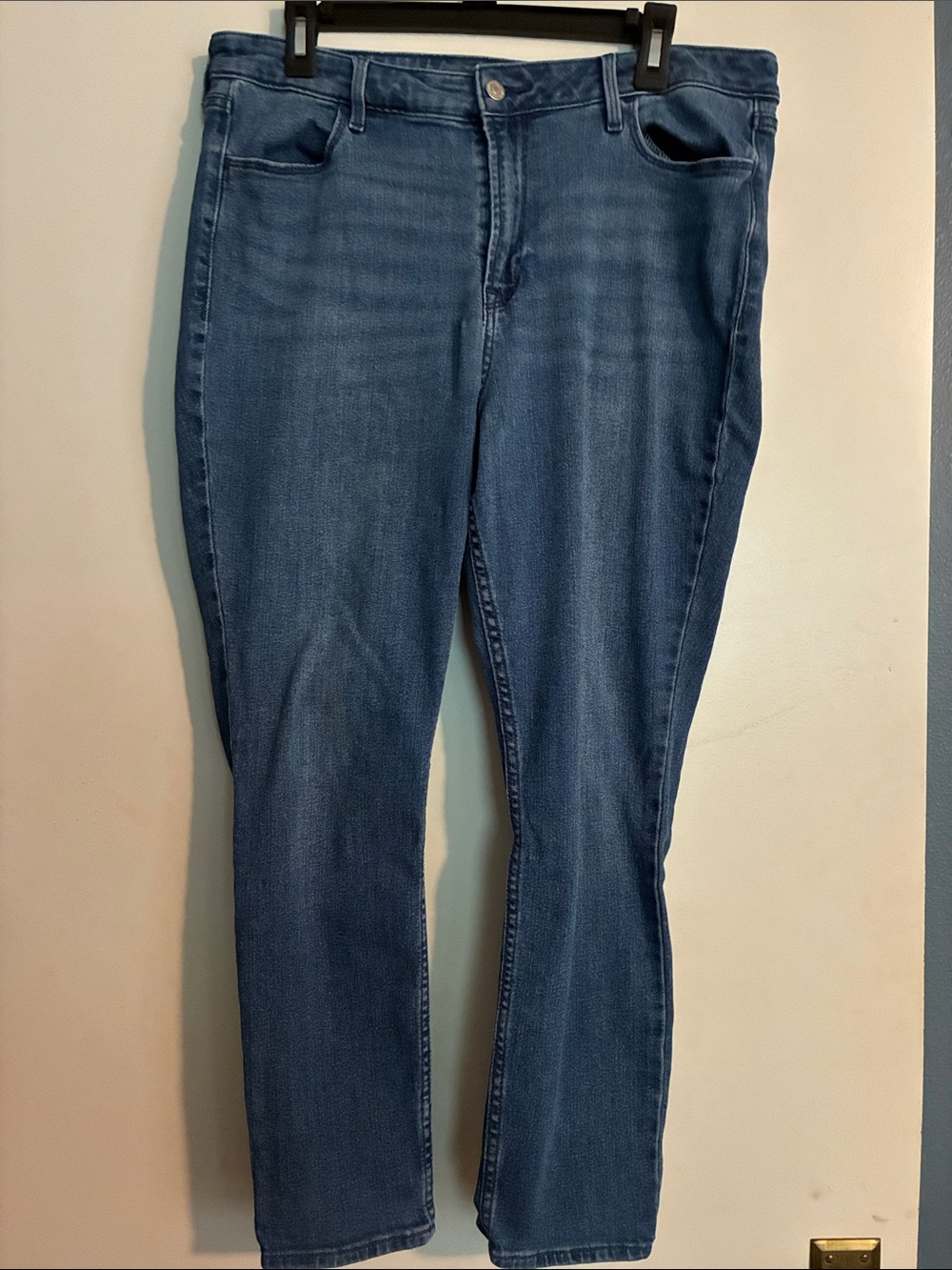 Old Navy WOW Super Skinny High-Rise Jeans in Mid Blue Wash